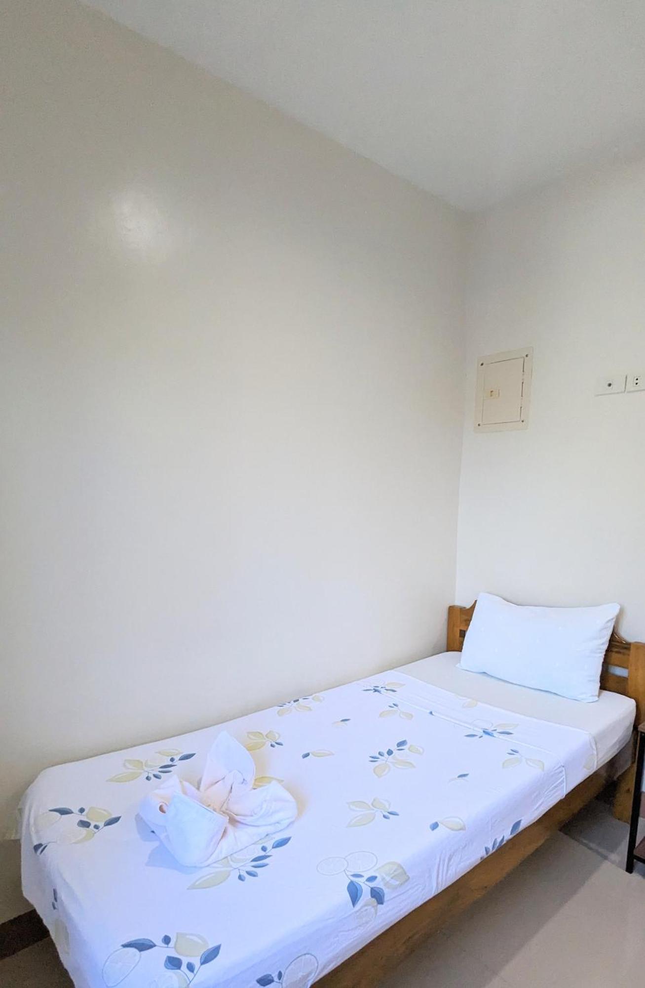 Charlina Inn Панглао Екстер'єр фото
